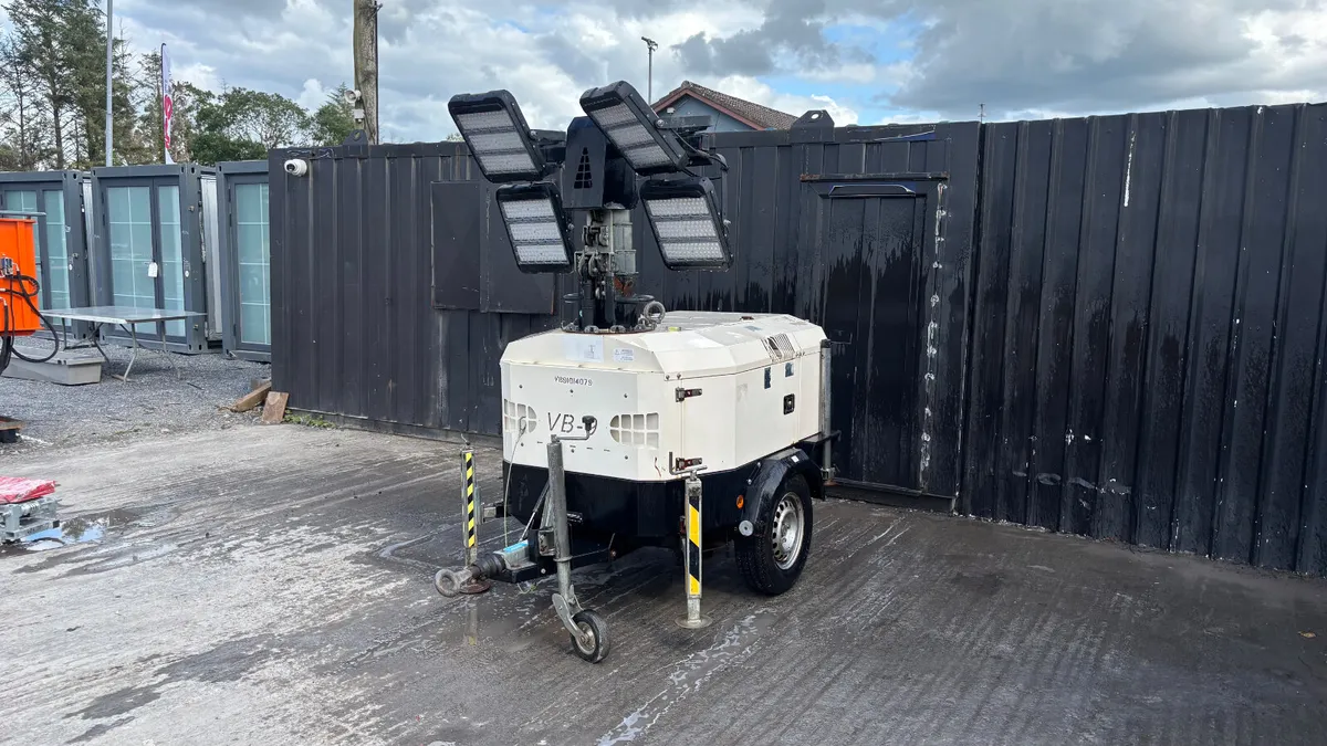 VB-9 Lighting Tower - Image 2