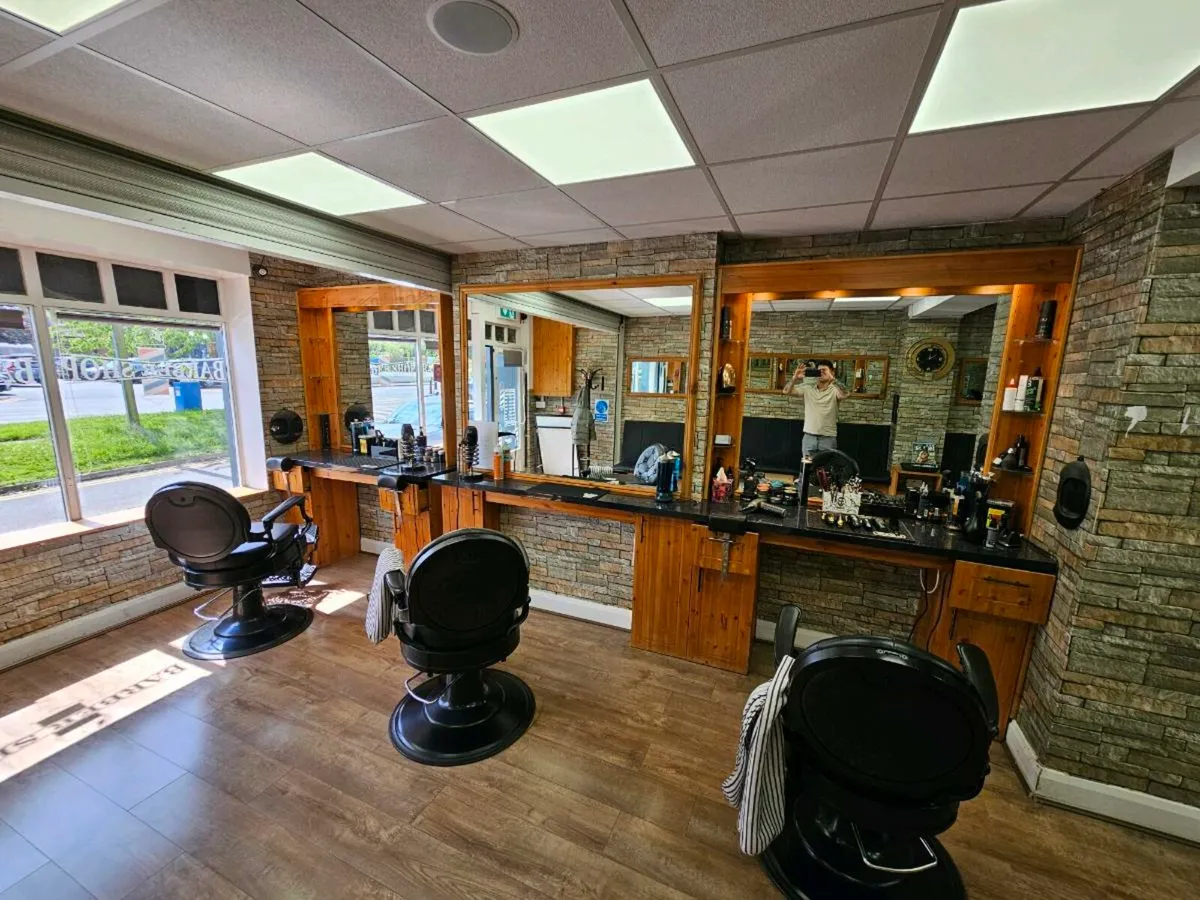 Barbershop for Sale – Turnkey Business in Naas - Image 2