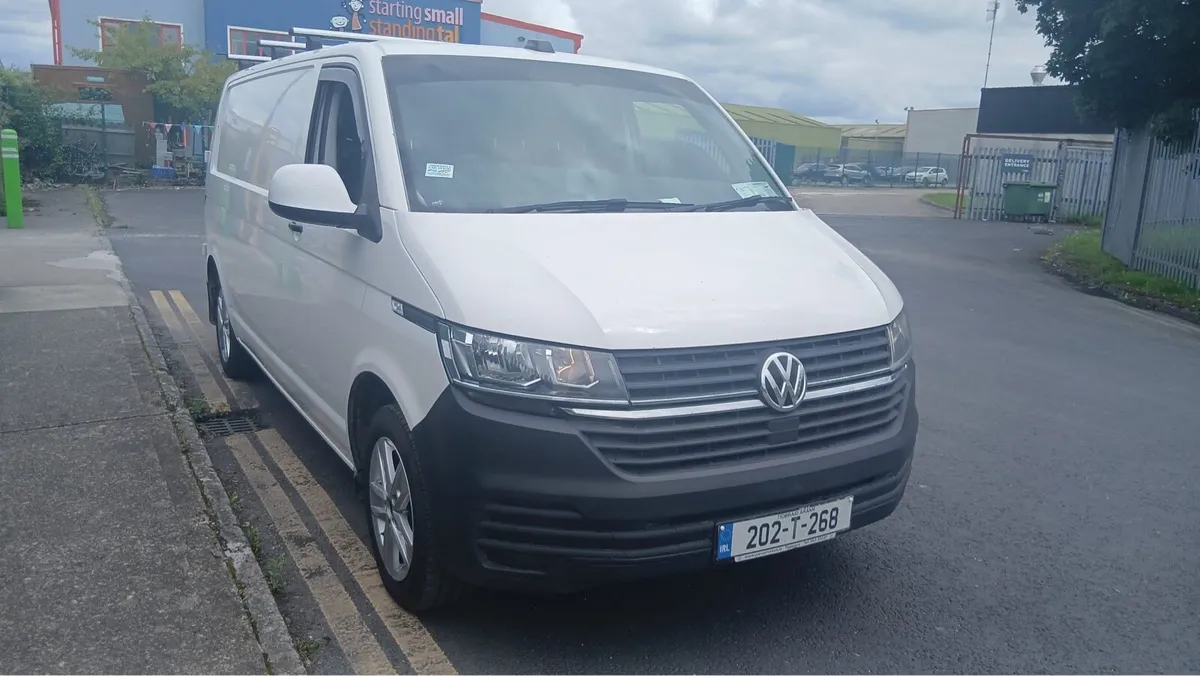 Volkswagen transporter - Image 1