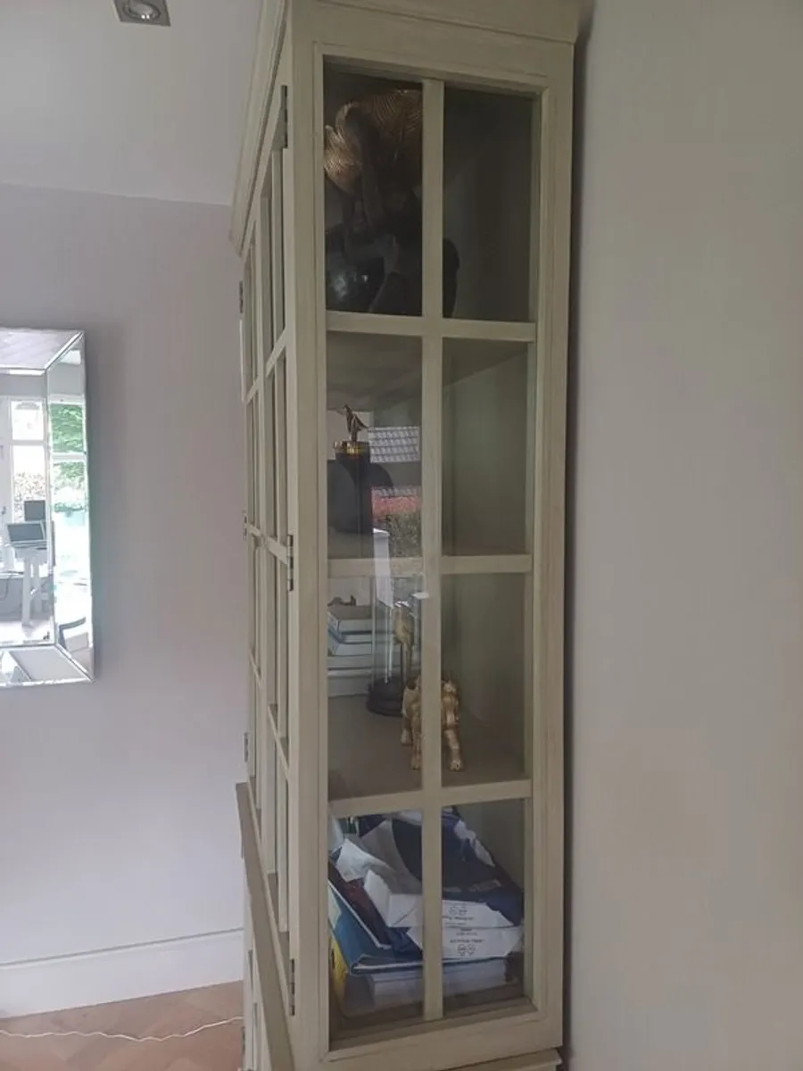 Stunning Designer Glass Display Cabinet - Soft Grey / Beige Colour - Image 3