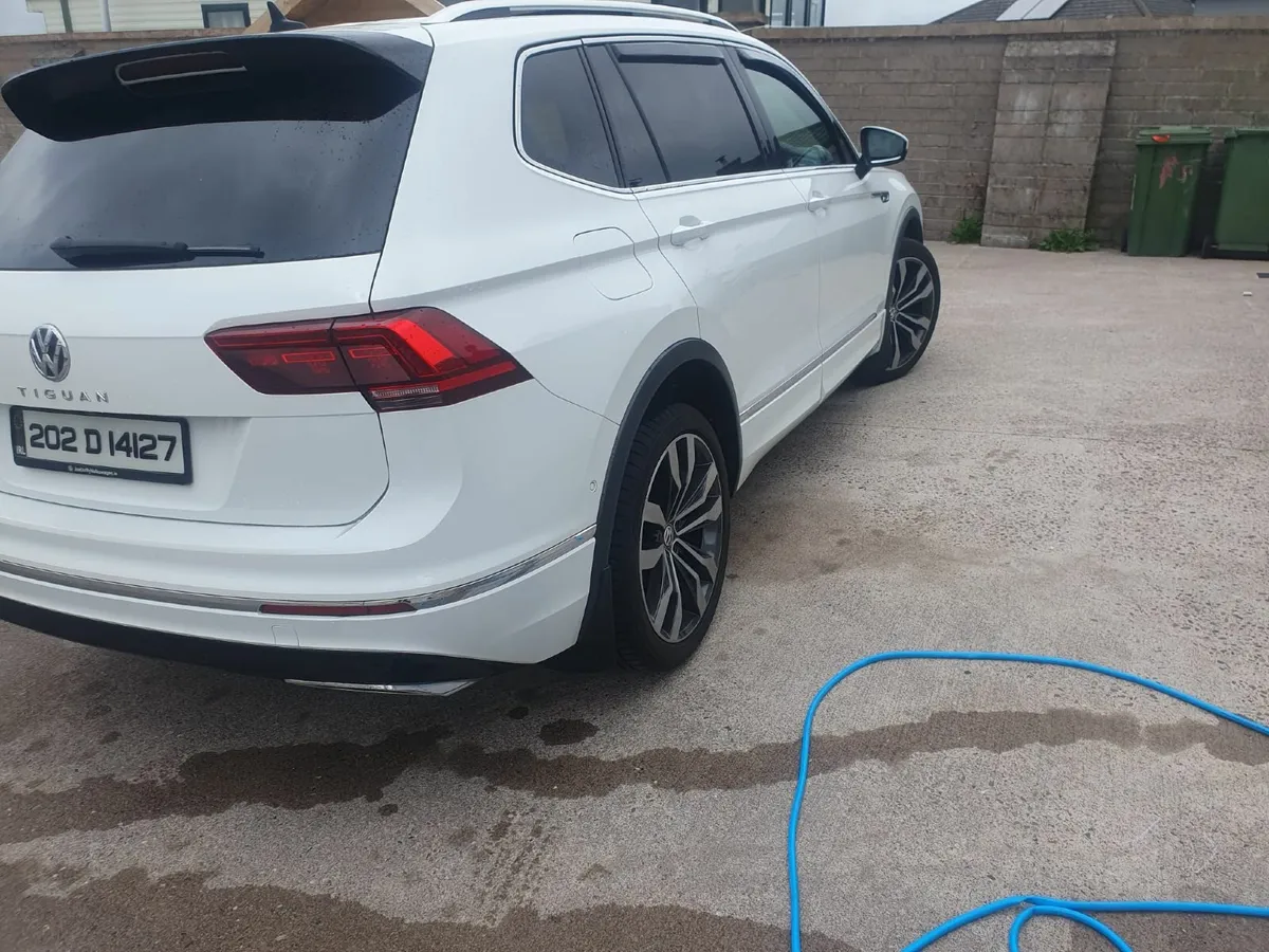 AllSPACE Volkswagen Tiguan - Image 1