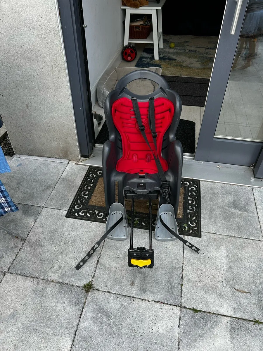 Bellelli Bike Child seat for back of bike