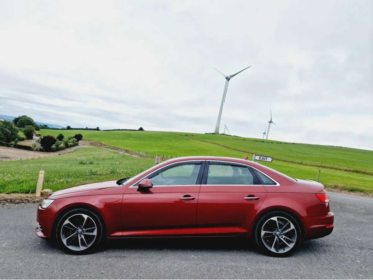 Audi A4 2.0 TDI 150 SE FULL HEATED LEATHER // SAT - Image 4
