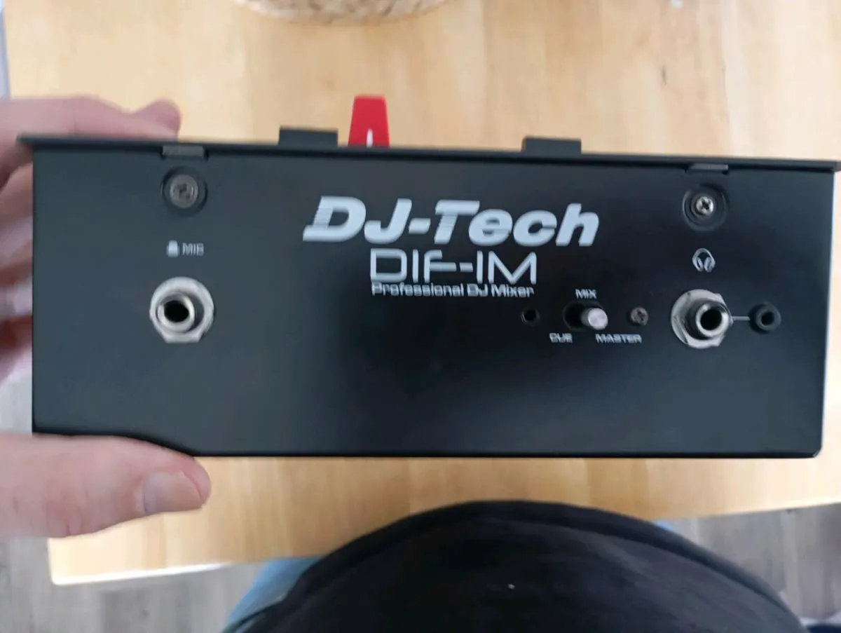 Djtech DIF 1M with proxfade xfader upgrade - Image 2