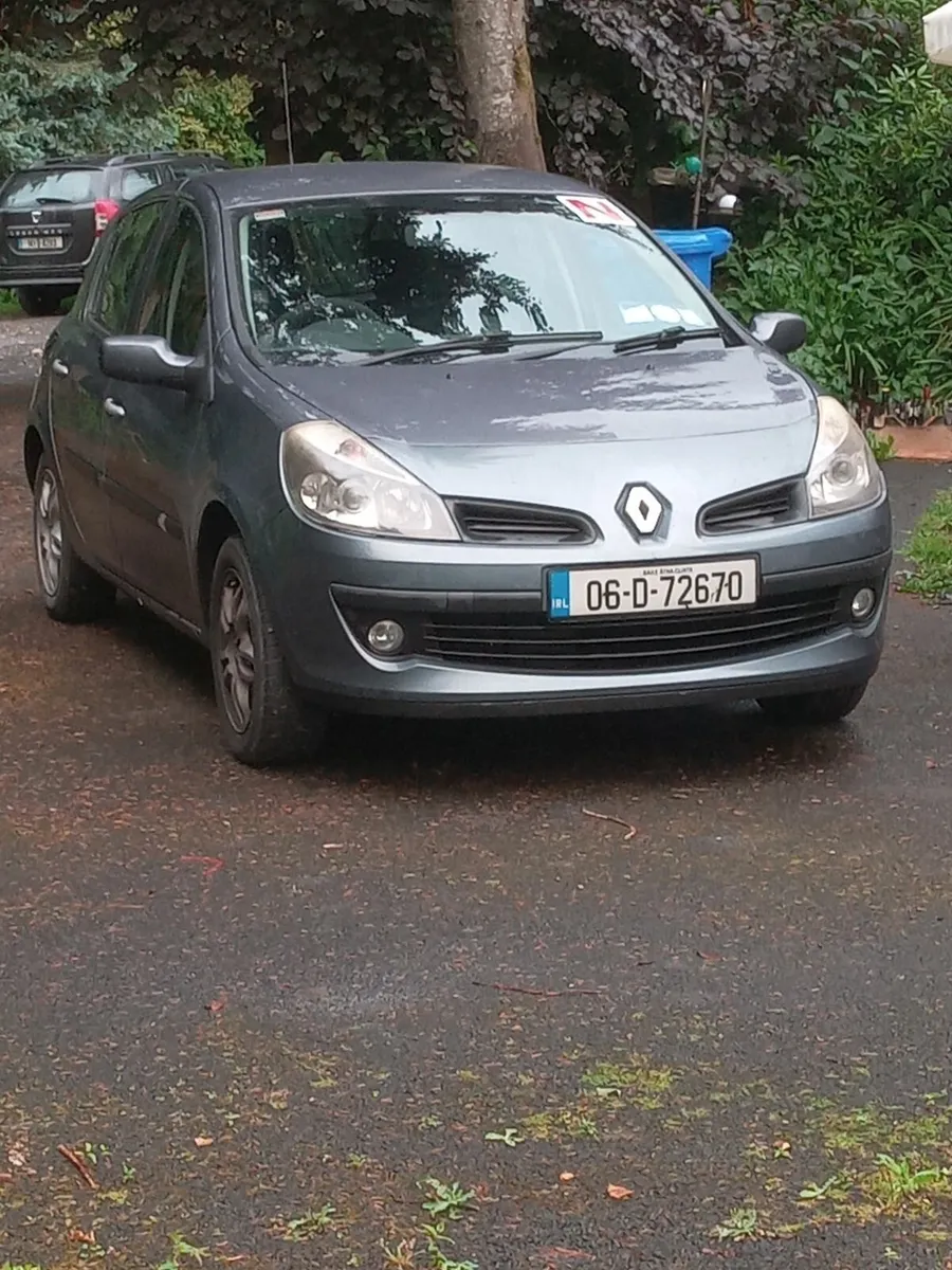 Renault Clio 2006 - Image 1
