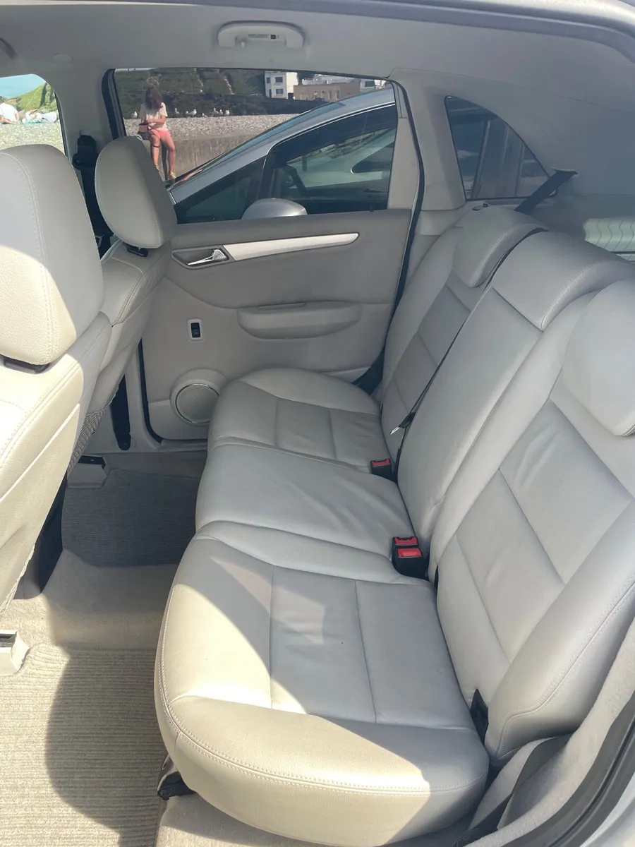 Mercedes B class - Image 4