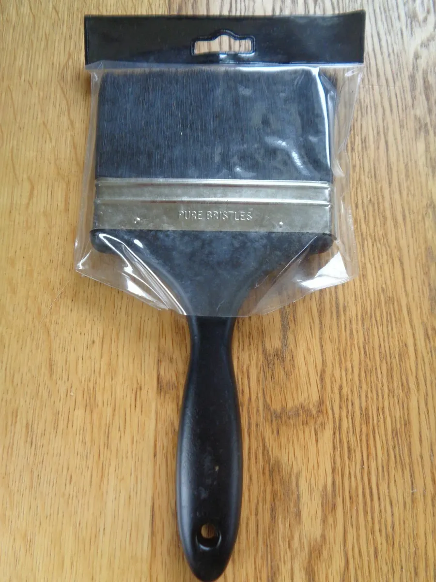 Dosco 5" Pure Bristle Wall Brushes x 2 for Sale - Image 2