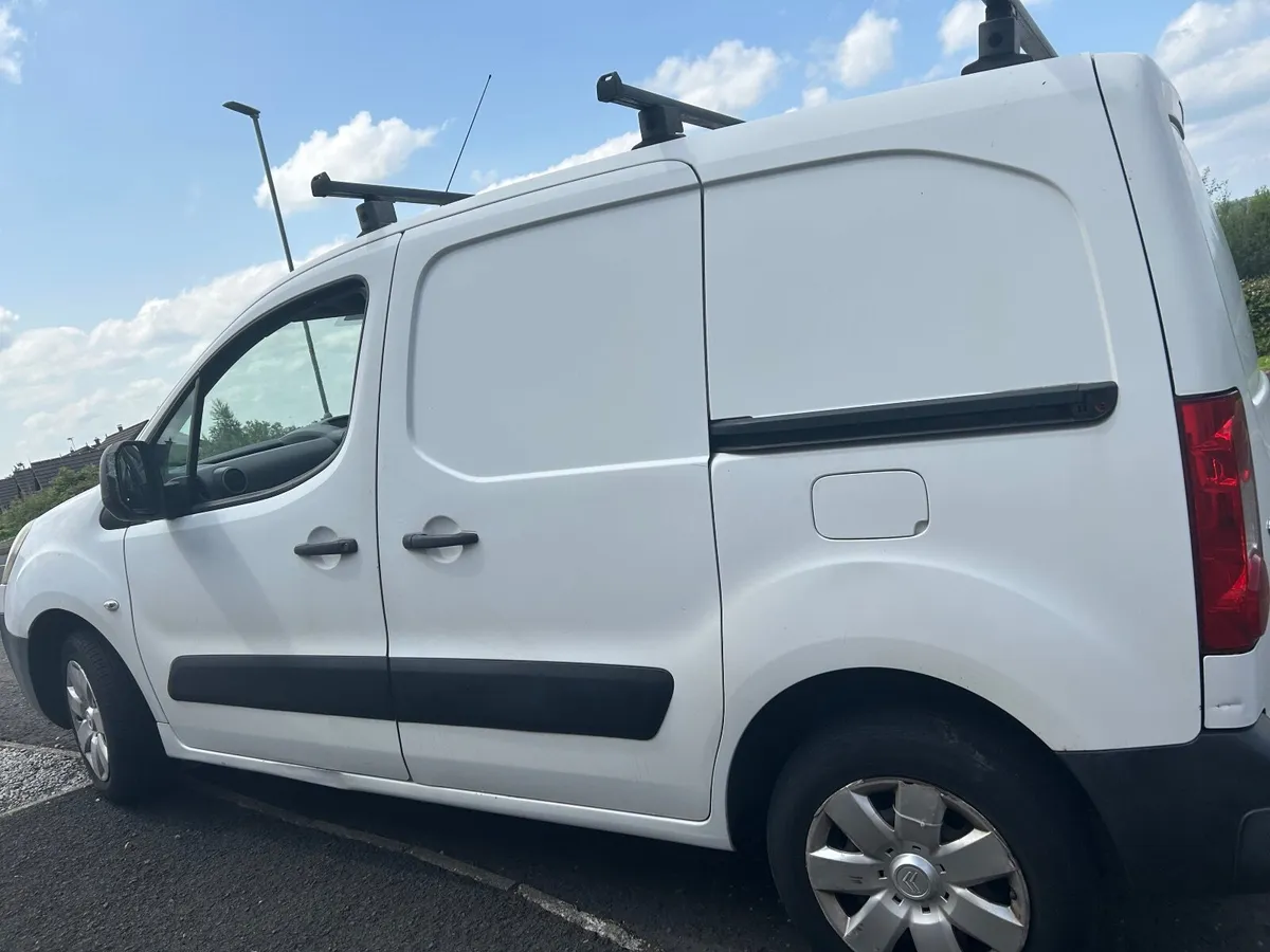 Citroen Berlingo van - Image 2