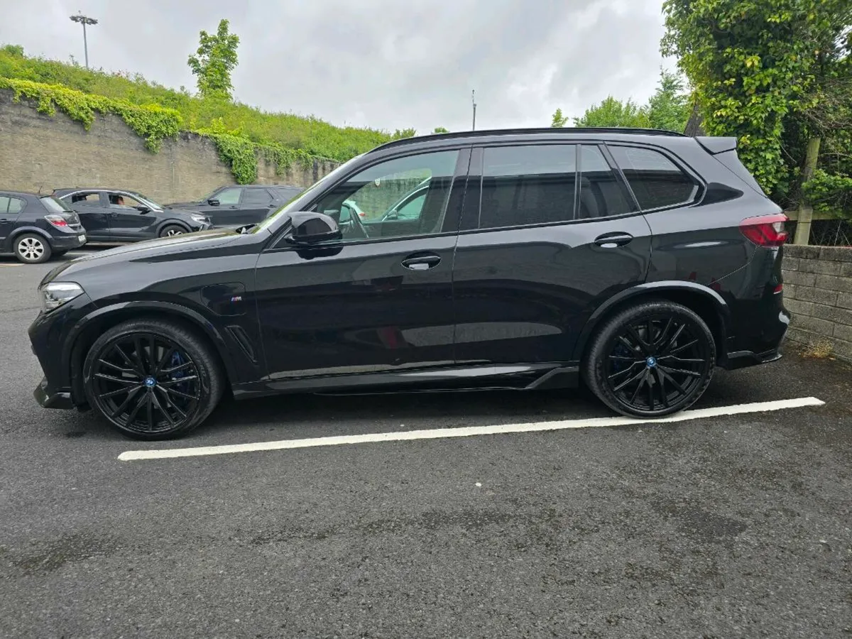 Bmw X5 5 seater crewcab - Image 3