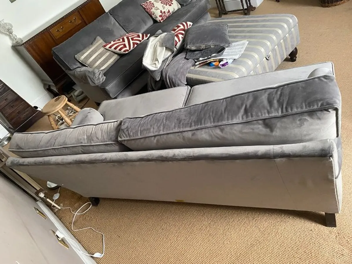 Sofa - Image 3