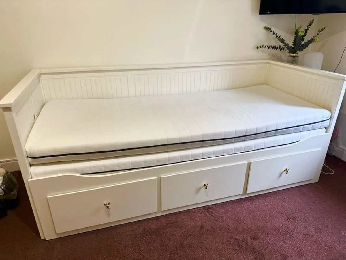 Bed w 3 drawers/2 mattresses IKEA Hemnes - Image 1