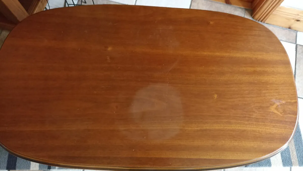 Mahogany coffee table - Image 2
