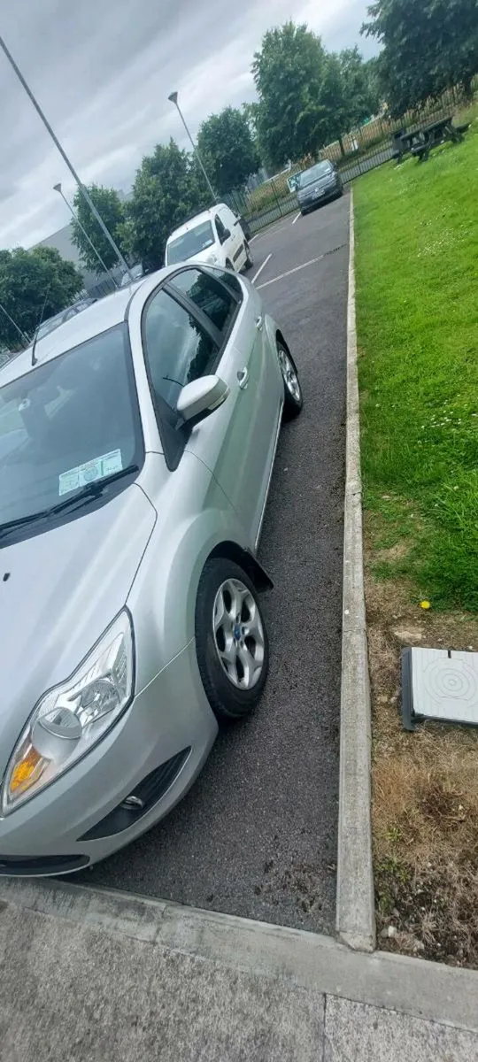 Ford Focus 2011 - Image 3