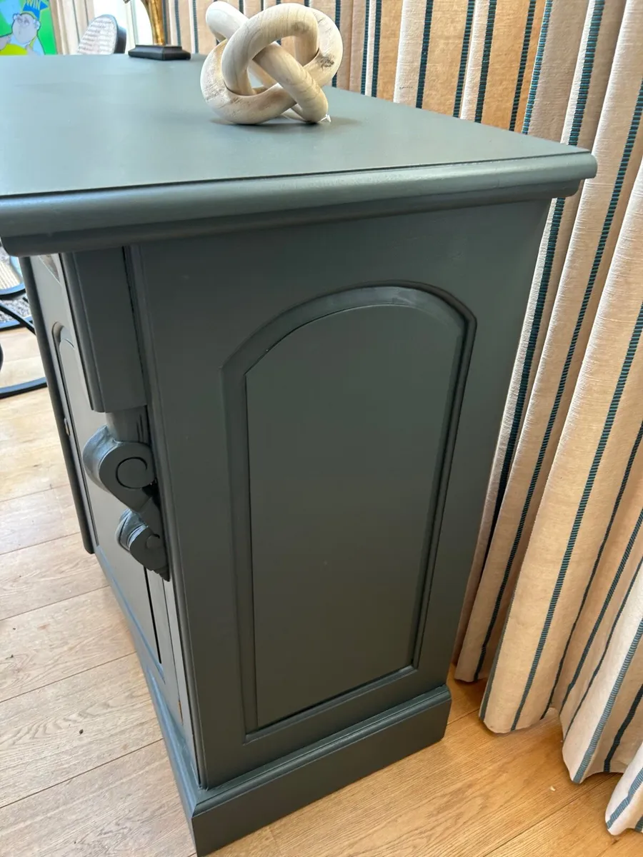 Sideboard / cabinet - Image 2