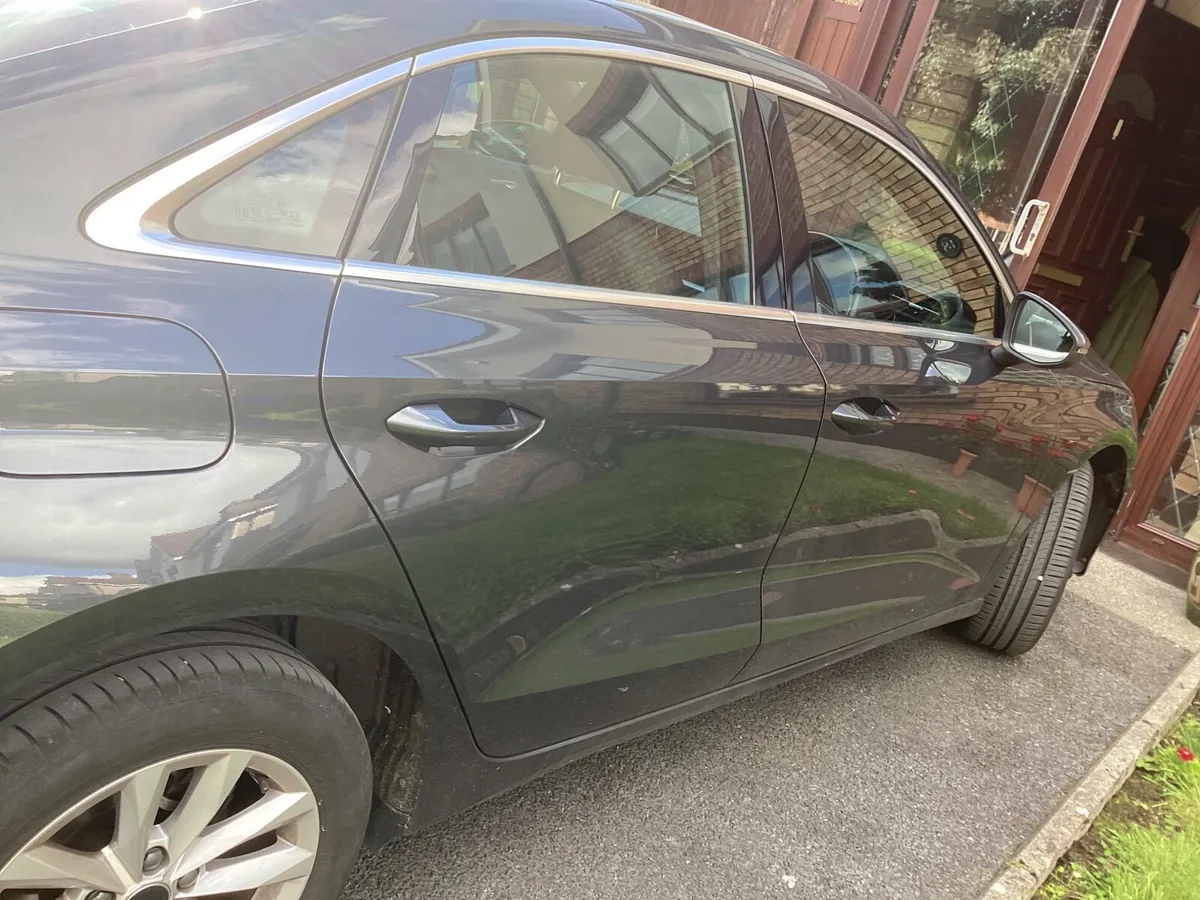 Audi A3 2022 - Image 2