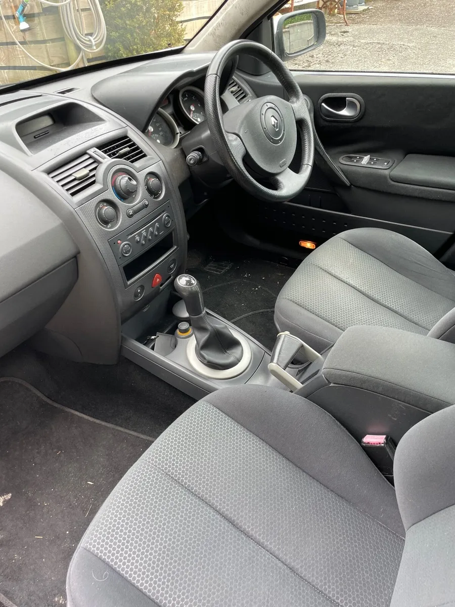 Renault Megane 2005 - Image 2