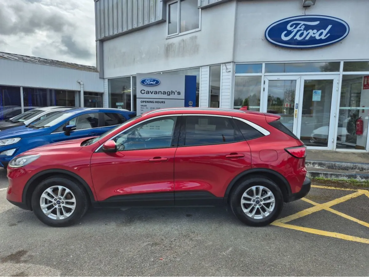 Ford Kuga Titanium 1.5 TD 120 S6.2 M6 F 4DR - Image 2