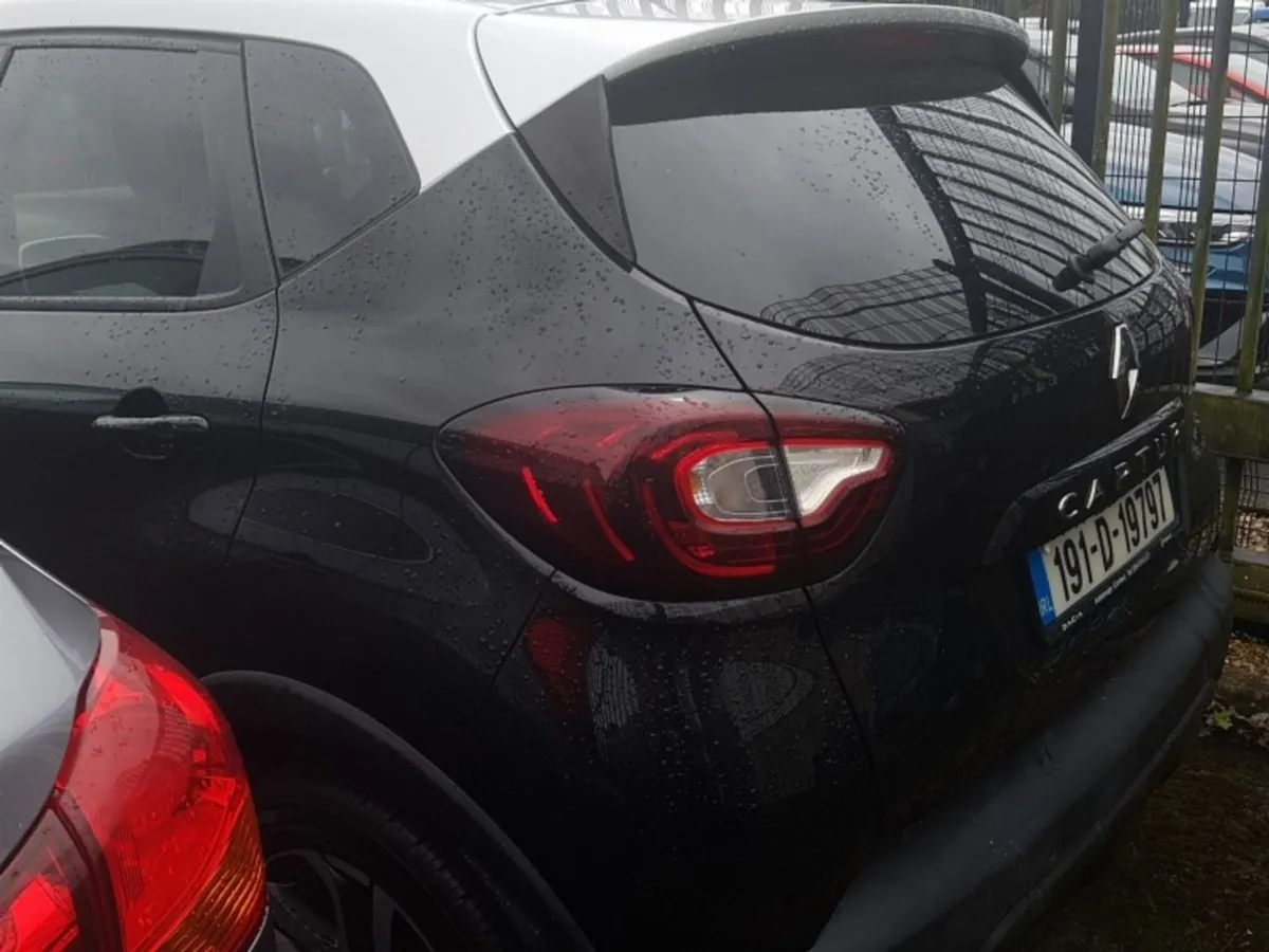 Renault Captur 1.5 dCi 90 Iconic - Image 3