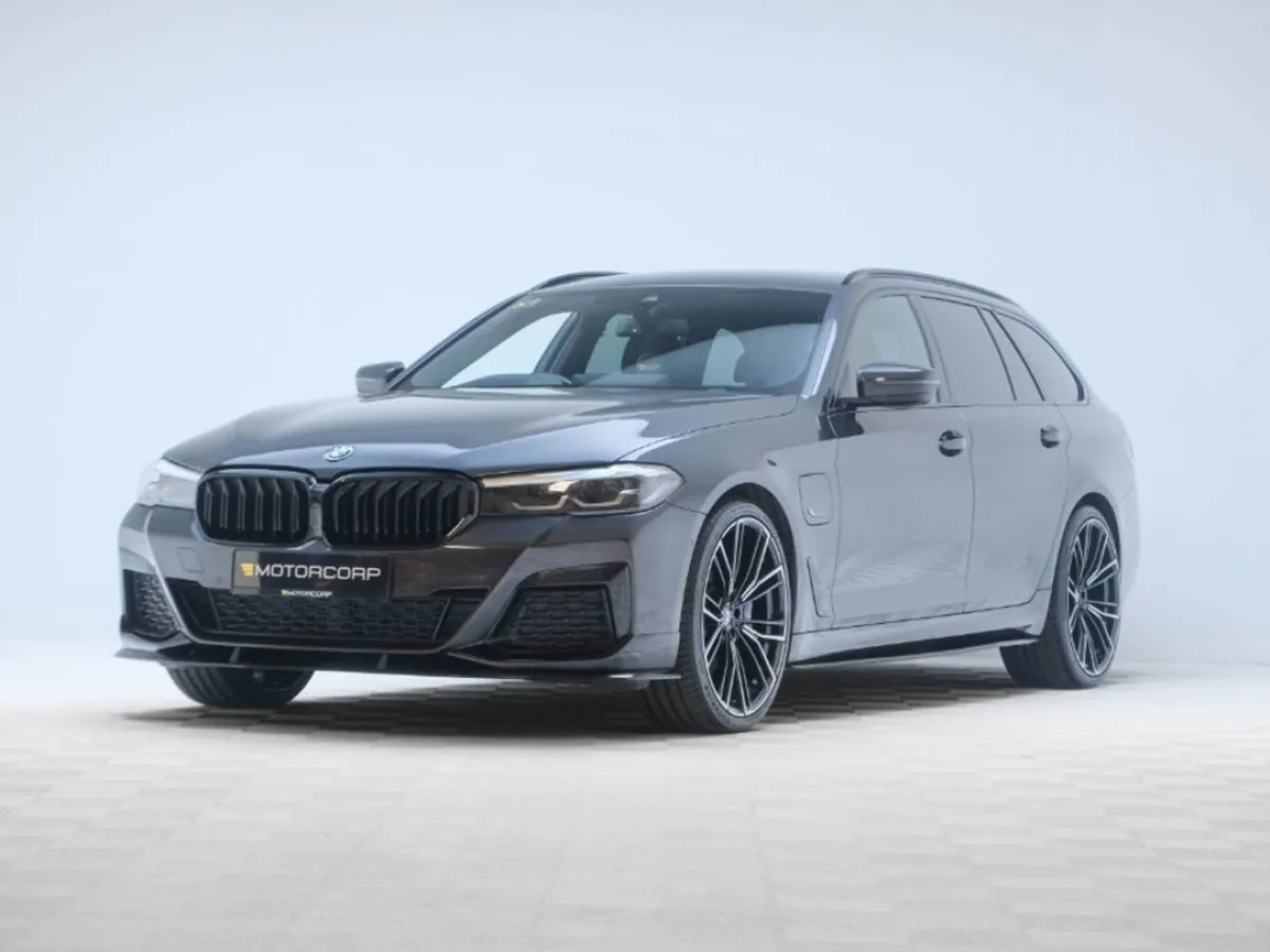 BMW 5 Series 530E M Sport Touring - Image 2