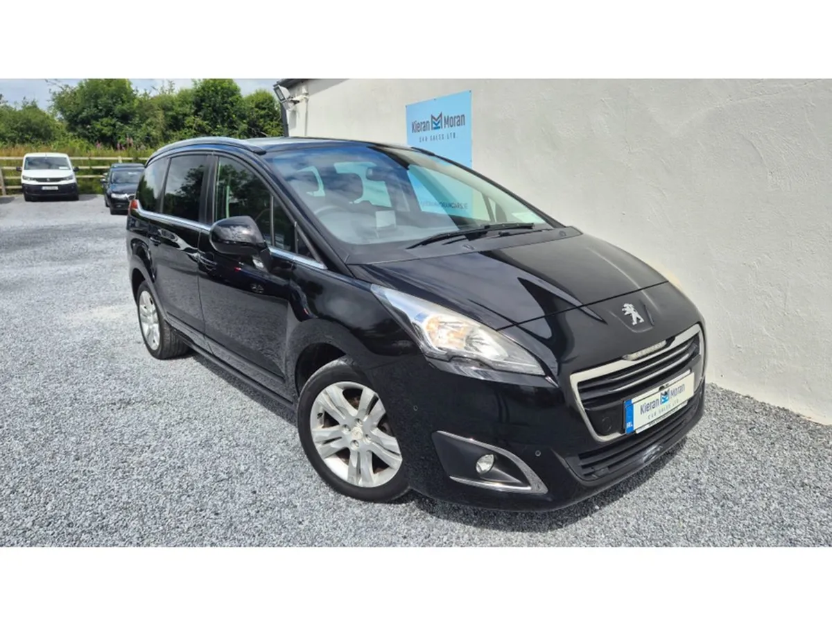 Peugeot 5008 1.6 HDI 4DR - Image 2