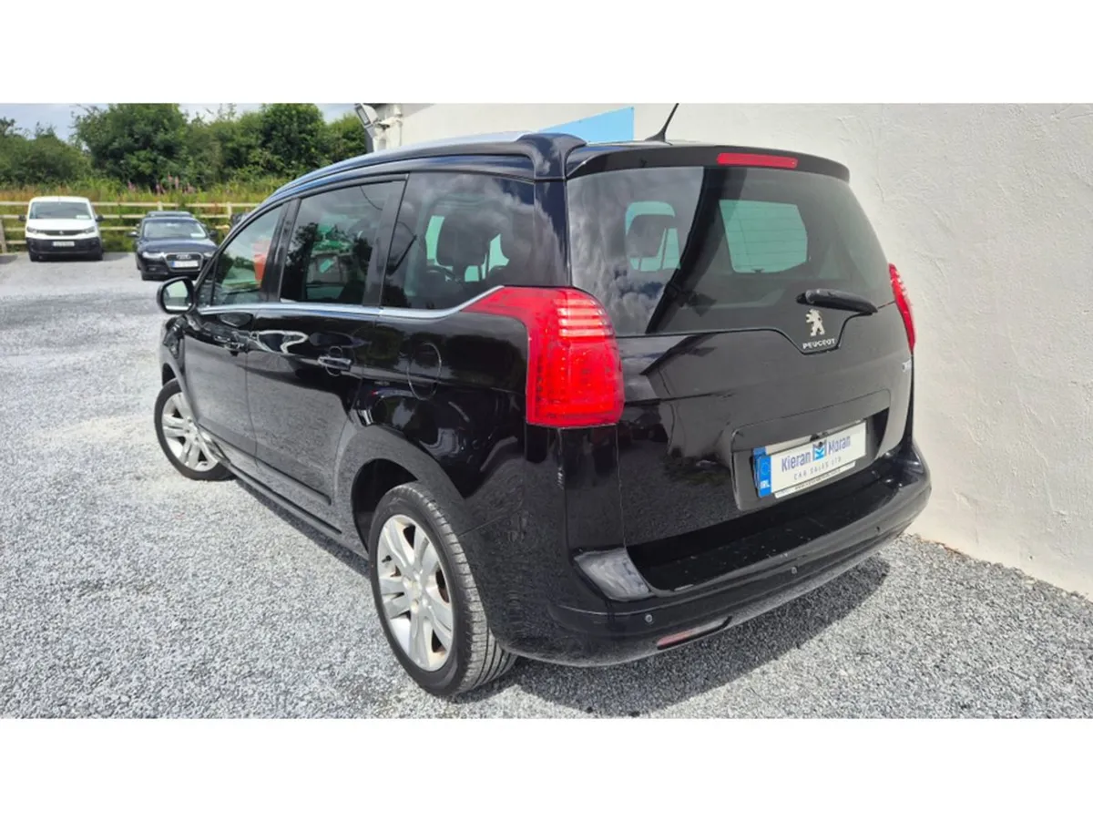 Peugeot 5008 1.6 HDI 4DR - Image 3