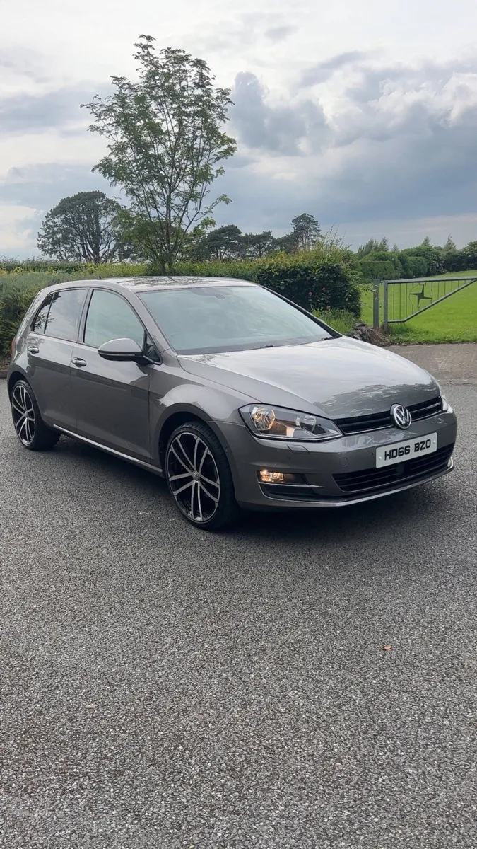 Volkswagen Golf Bluemotion Match - Image 2