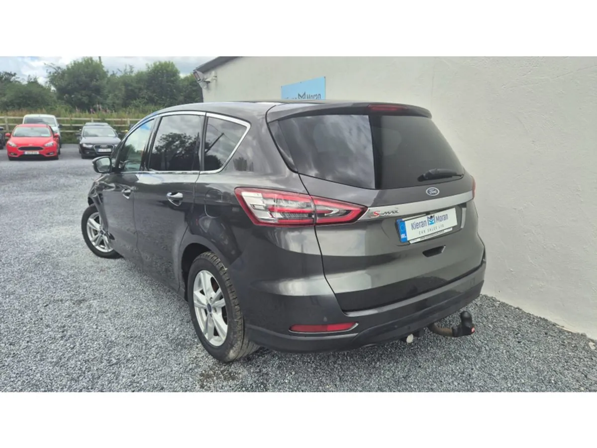 Ford S-Max Titanium - Image 3