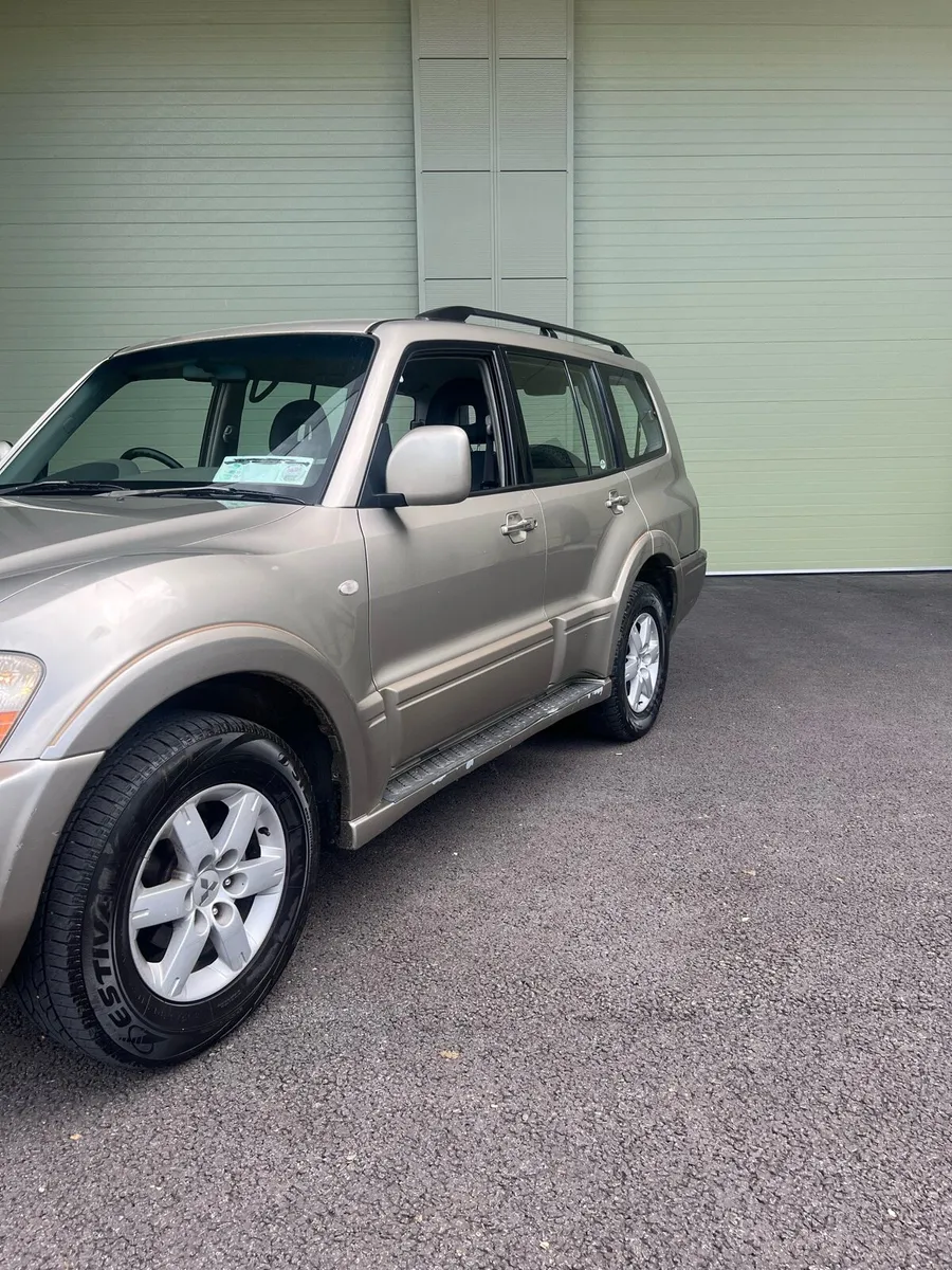 Mitsubishi Pajero - Image 3