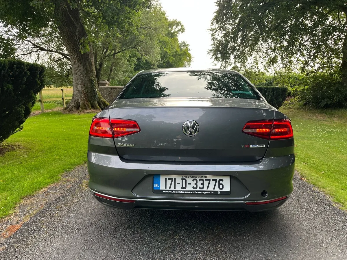 2017 VW PASSAT HIGHLINE NCT 03/27 - Image 4