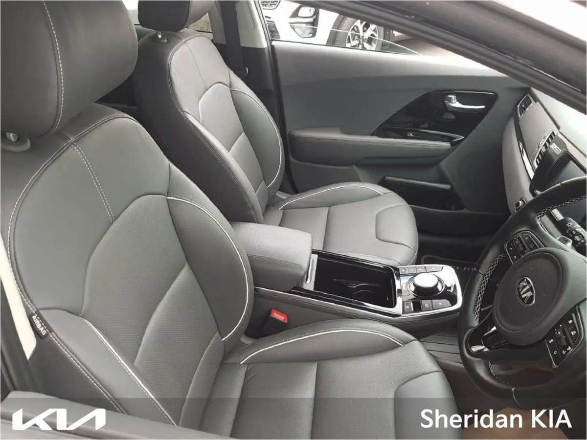 Kia E-Niro Niro E-niro LR 5DR Auto - Image 2