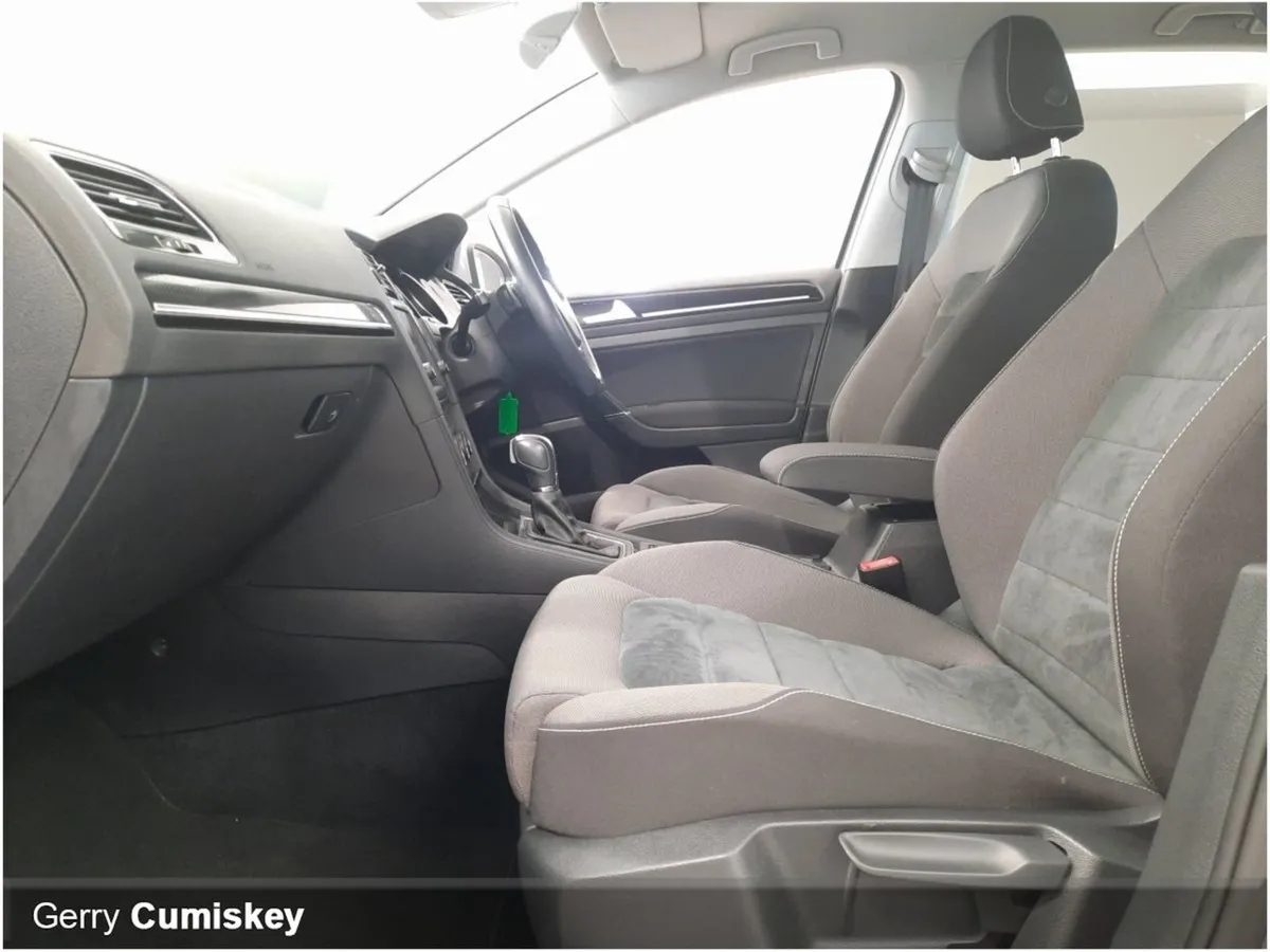 Volkswagen Golf Highline Automatic 1.4tsi - Image 4