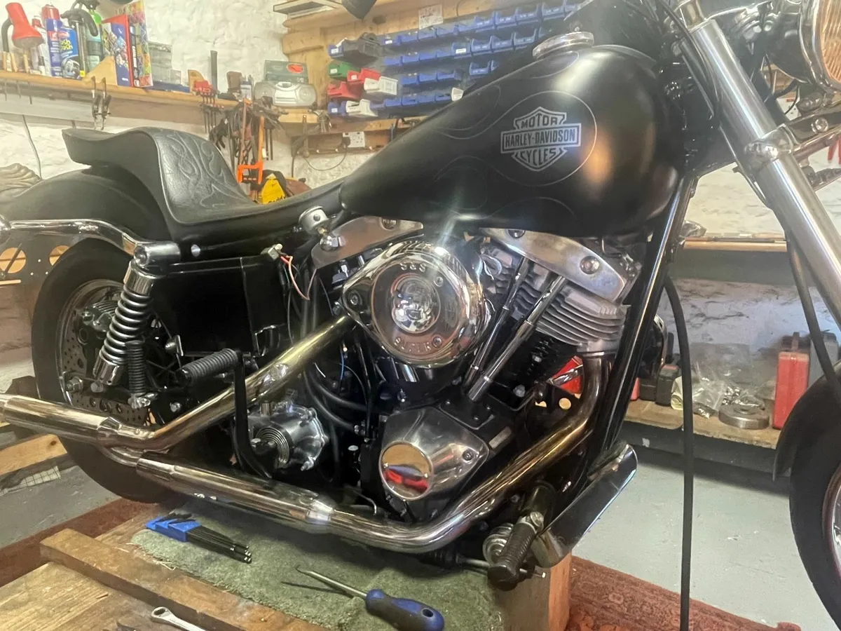 Harley Davidson FXWG 1983 - Image 1
