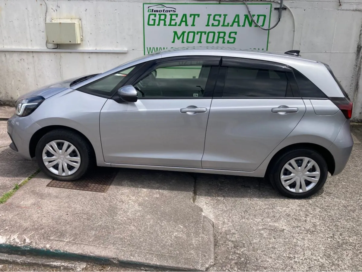 Honda Jazz 6aa-gr3 - Image 2