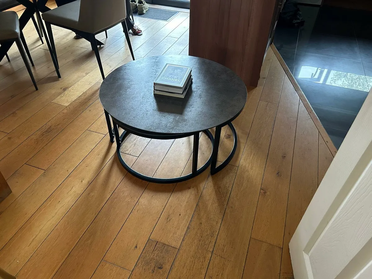 Coffee table - Image 1