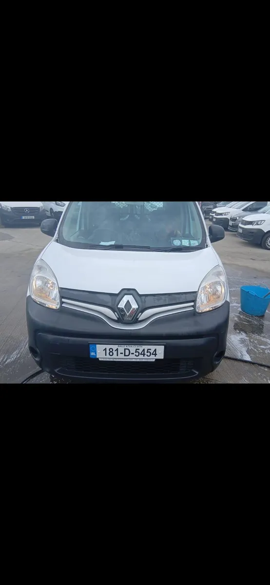 Lovely Clean Kangoo van with DOE - Image 1