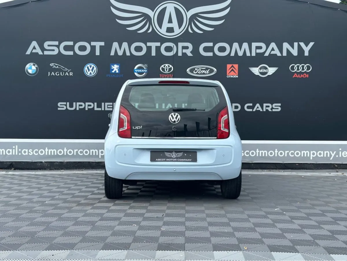 Volkswagen Up! Auto - Image 2