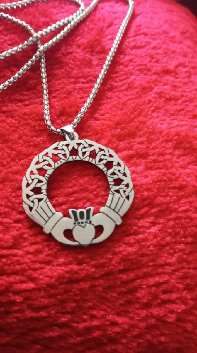 Silver Cladagh Pendant - Image 3