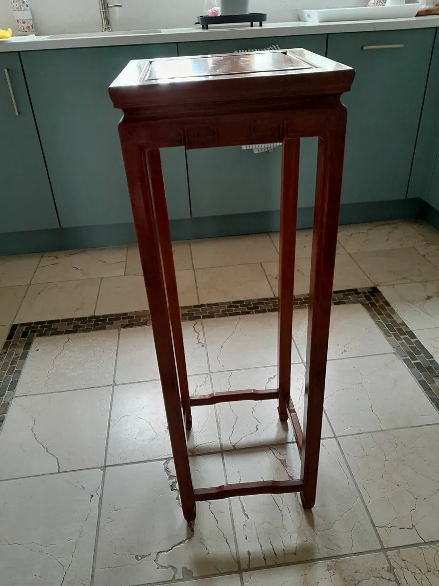 Rose wood high leg square table. - Image 3