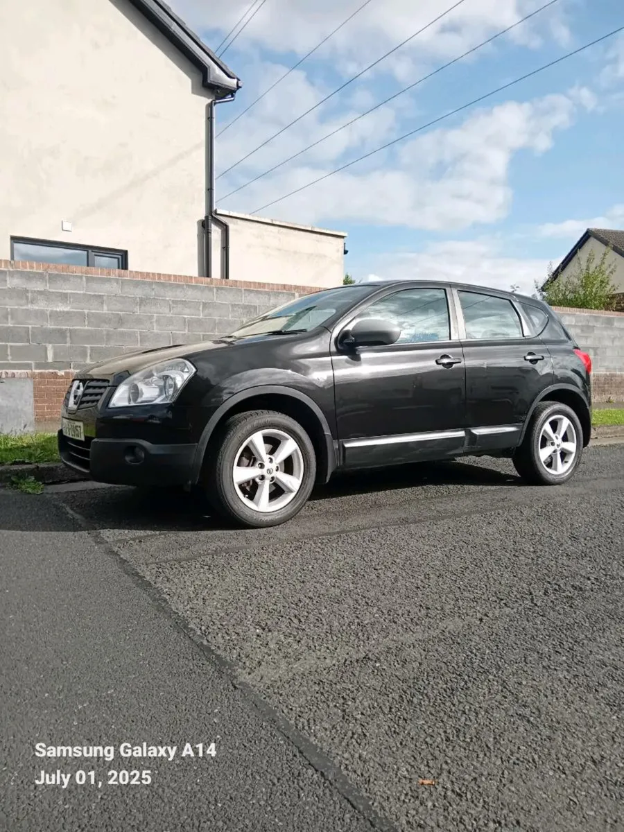 NISSAN QASHQAI 1.6 PETROL..TAXED & NEW NCT - Image 4