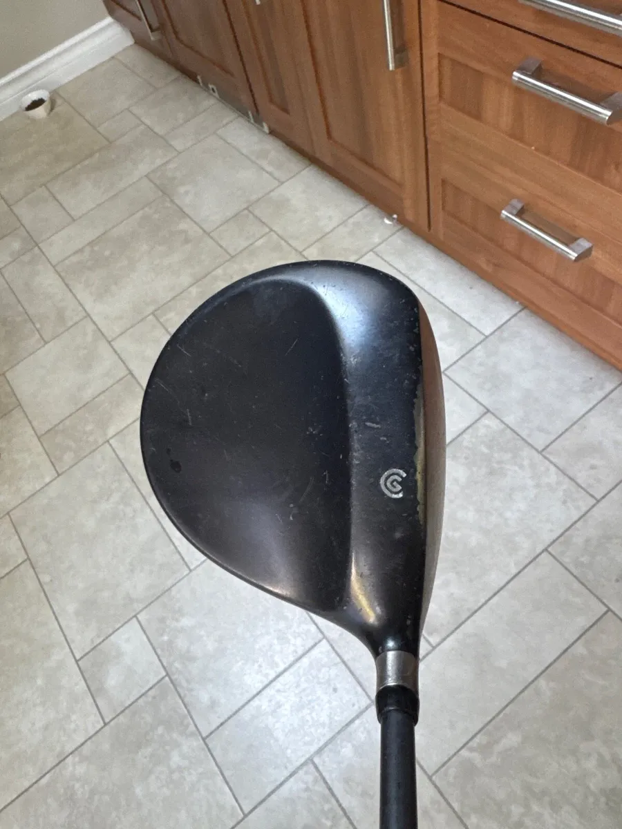 Left handed driver - Image 2