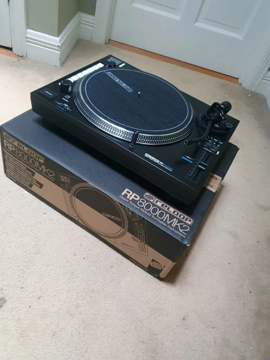 Two Reloop 8000mk2 turntables - Image 2