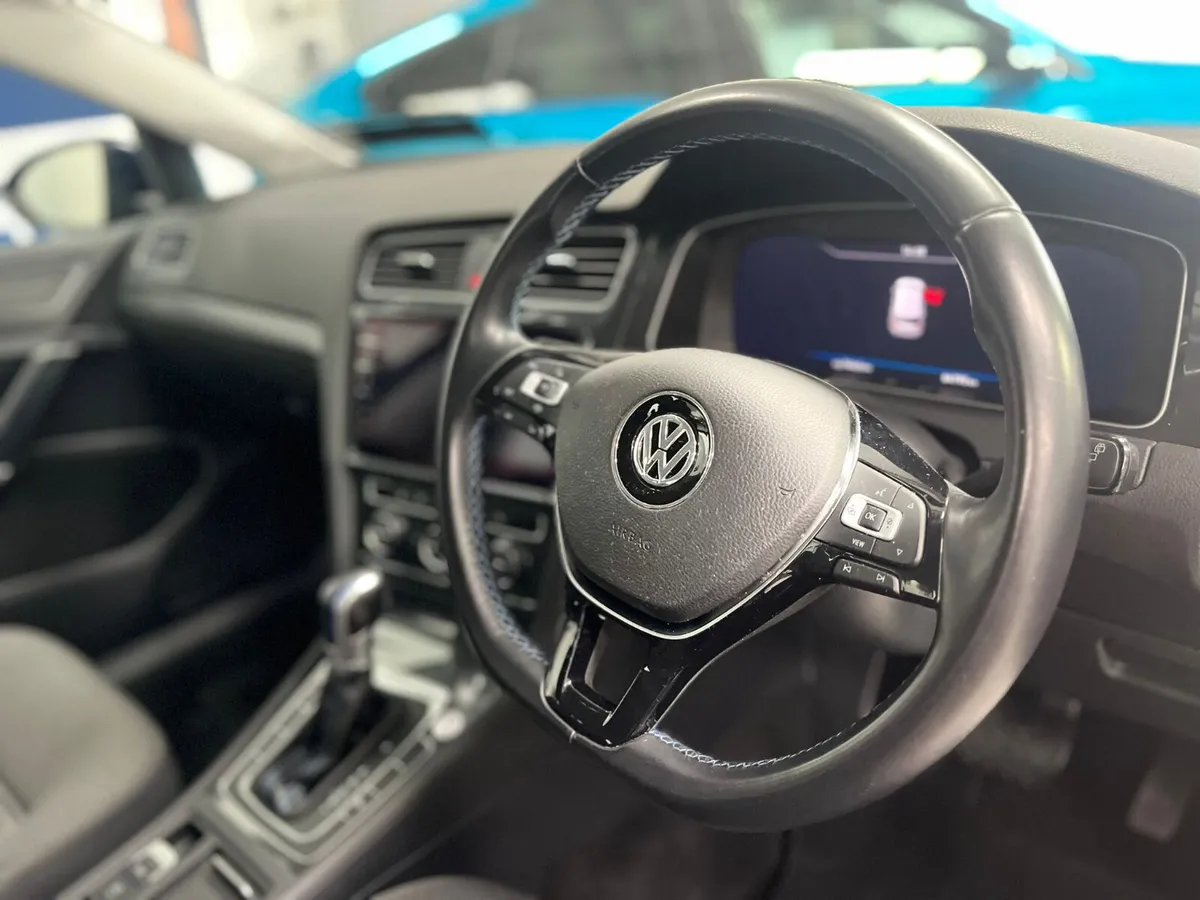 Volkswagen Golf 2019.  E-GOLF 136BHP. AUTOMATIC - Image 3