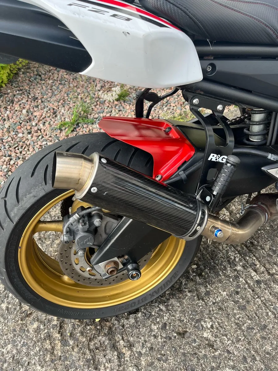 Yamaha FZ8 2014 - Image 3