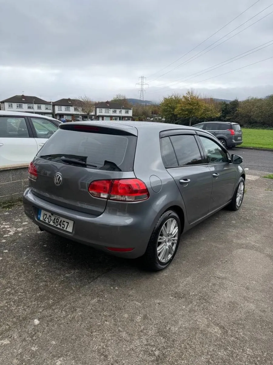 Volkswagen Golf 2012 - Image 2