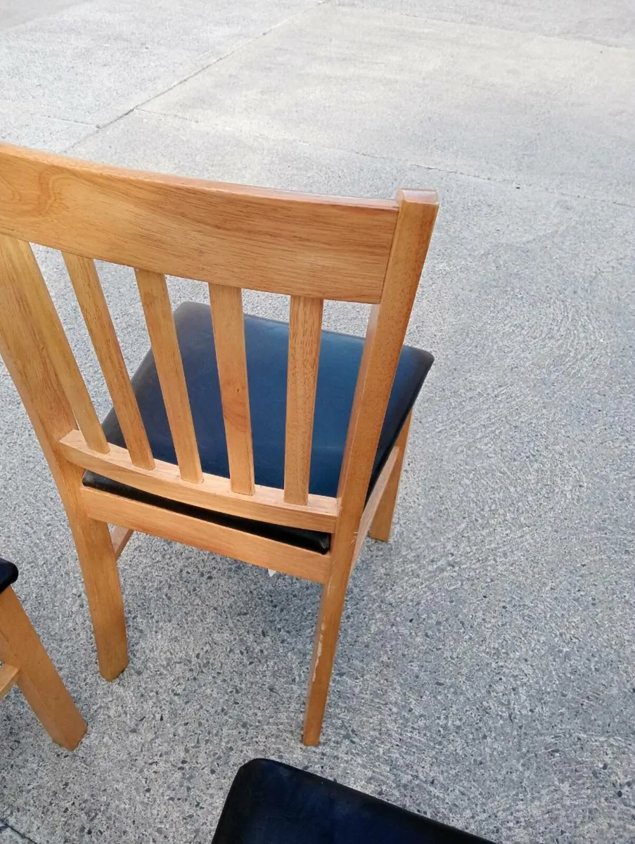 Kitchen chairs - Image 3