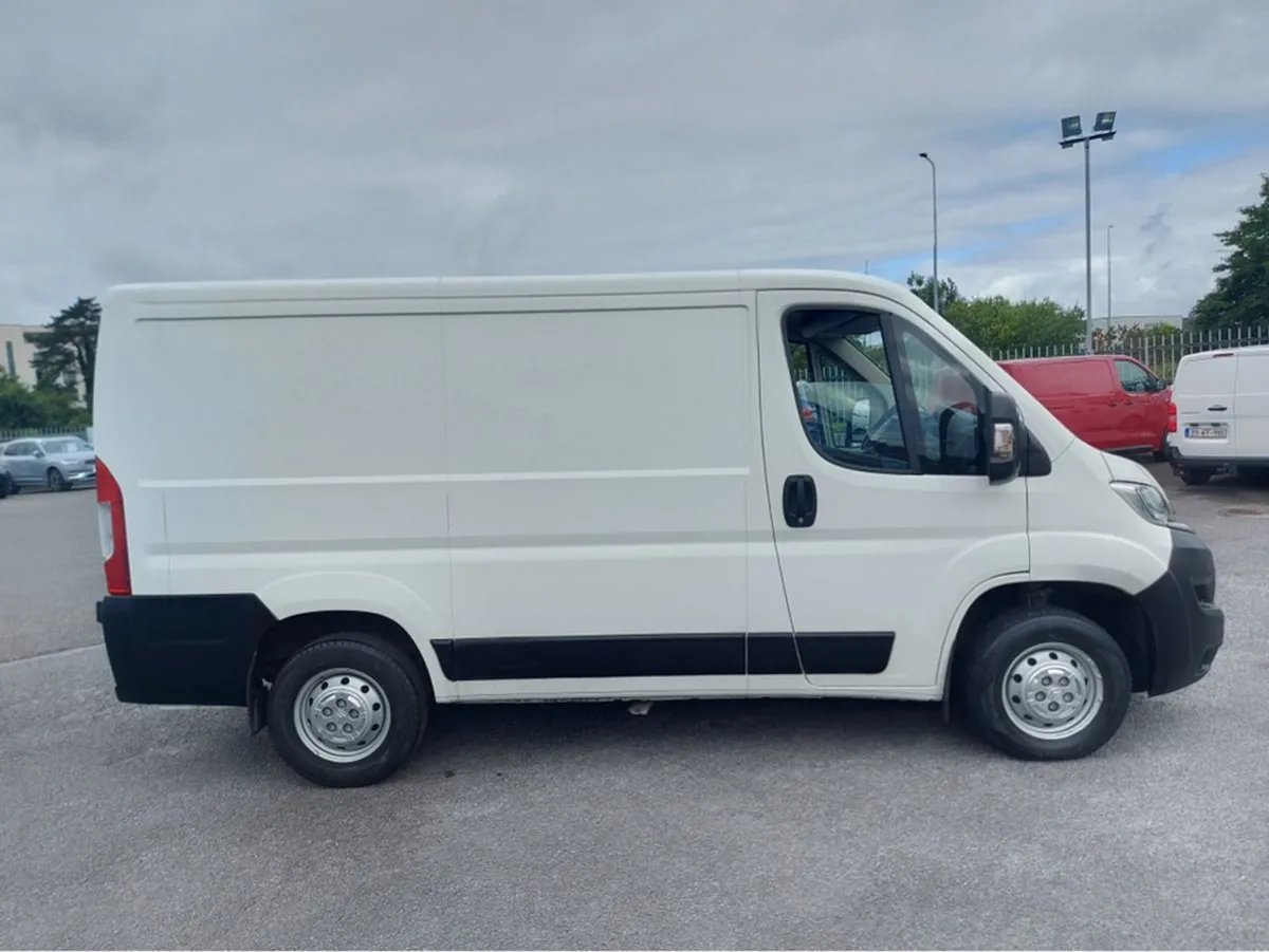 Citroen Relay 30 L1h1 Bluehdi 110 3DR - Image 3