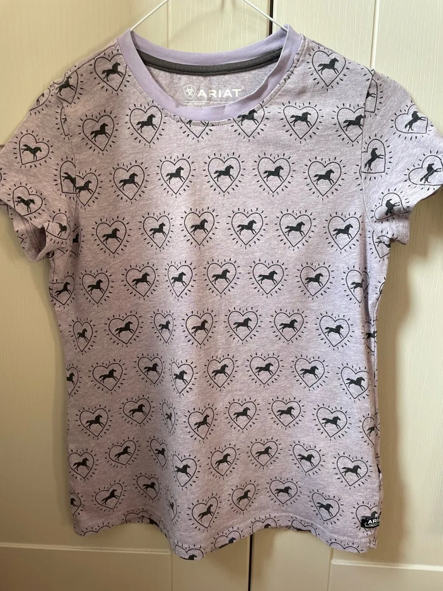Ariat t shirt bundle age 12 size - Image 3