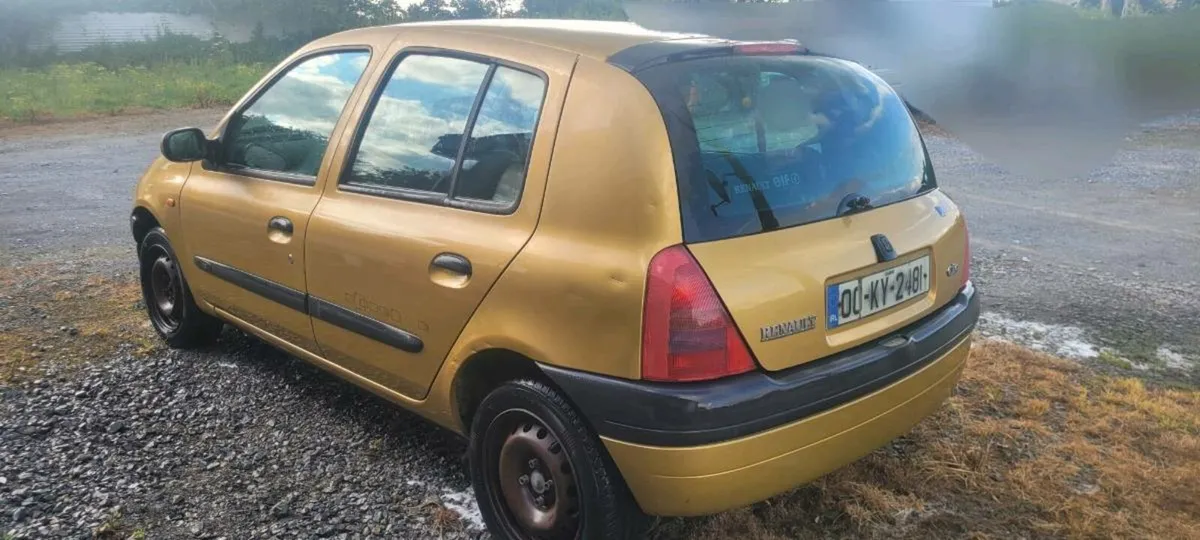 Renault clio 1.2 Mtv edition - Image 4