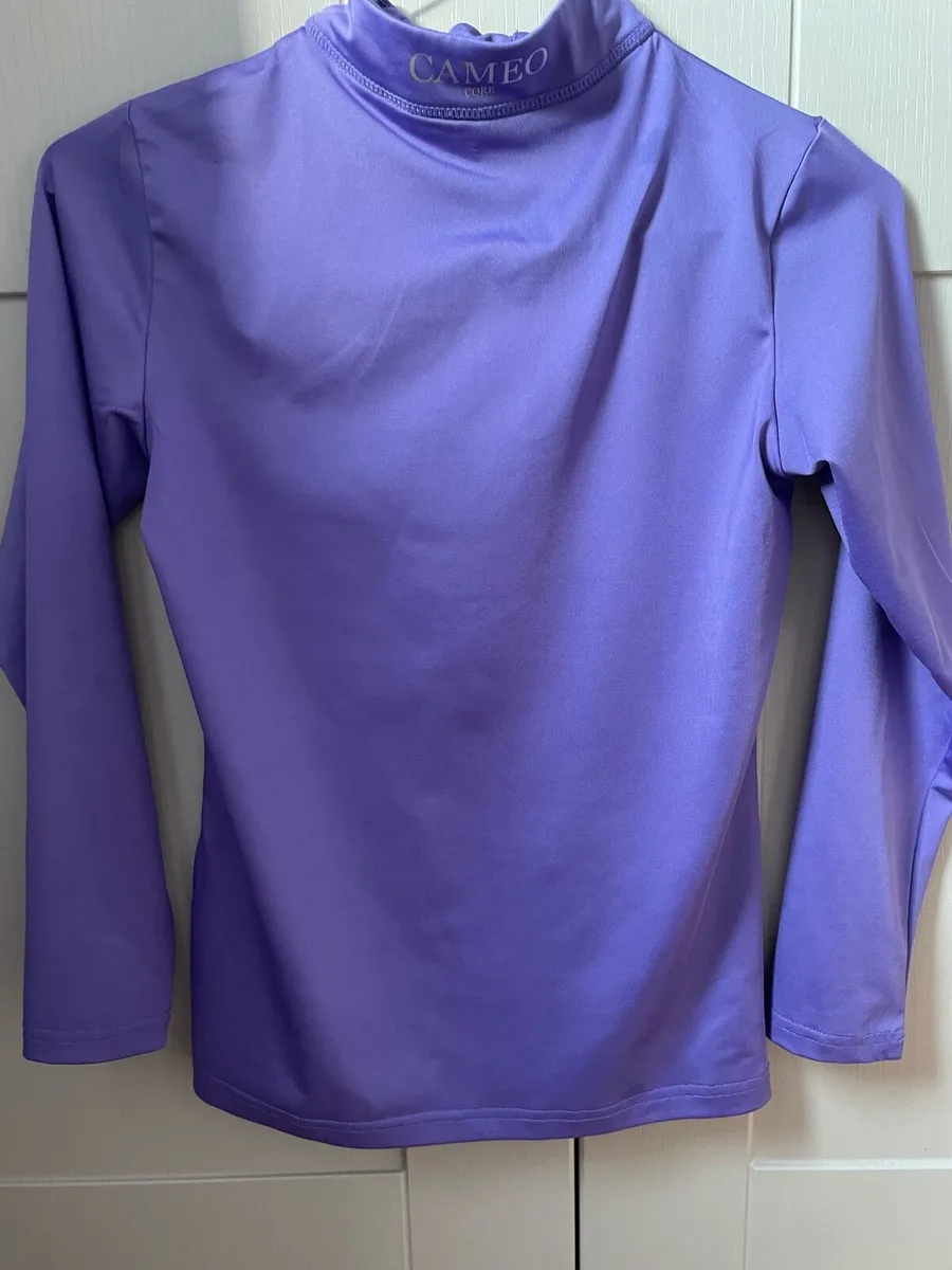 Cameo equine base layer - Image 2