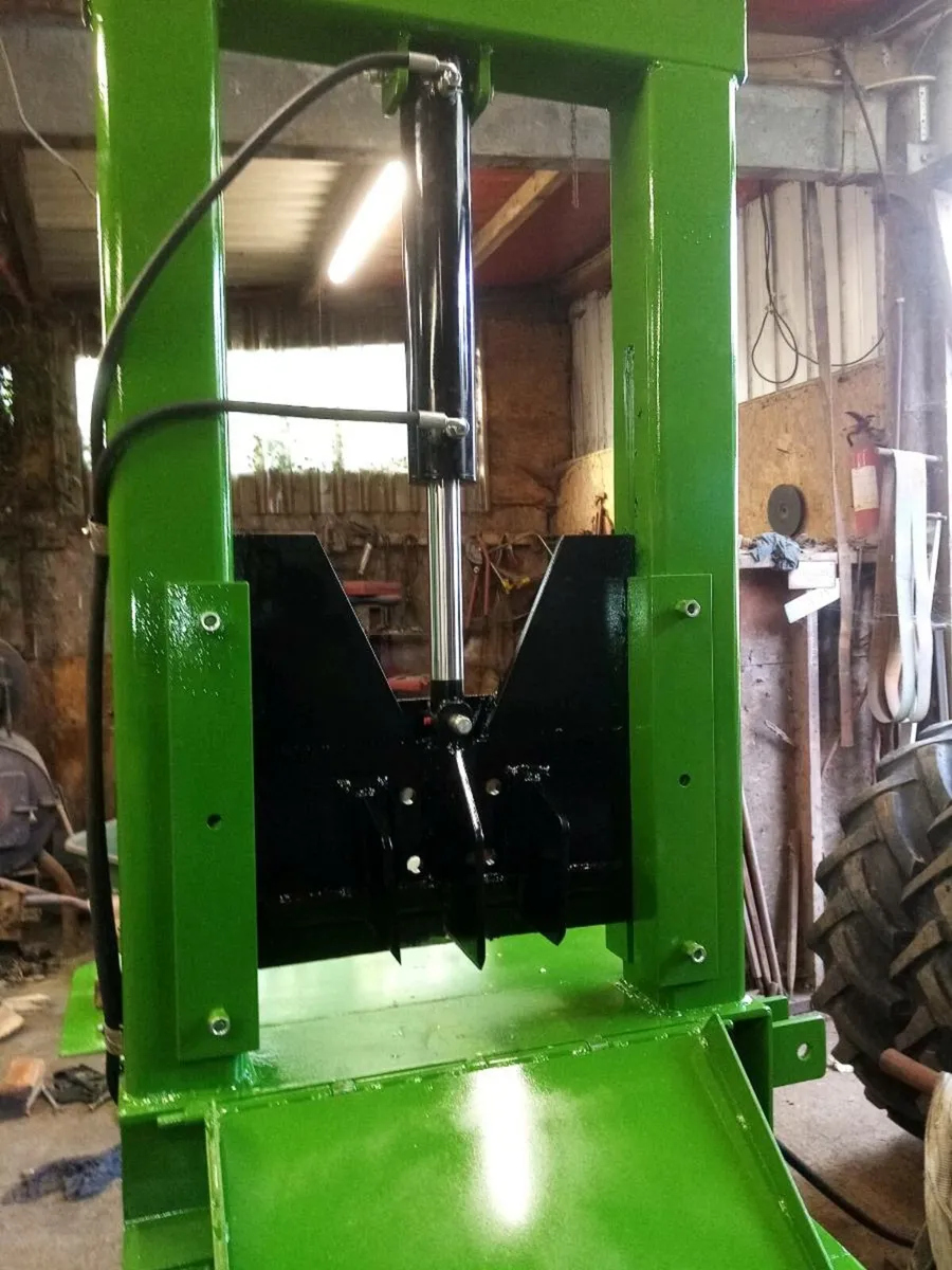 Log splitter - Image 2